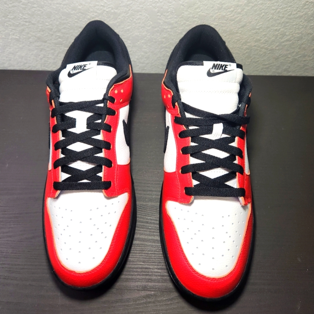 Nike Dunk Low 'By You' Chicago New - Picture 9 of 11
